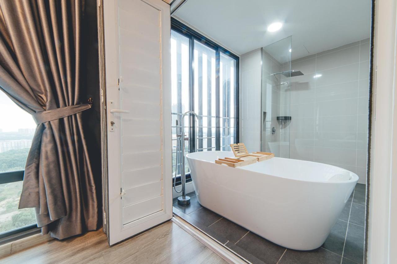 Mosaic Grand Luxury 3br W Bathtub Near Midvalley By Our Apartment