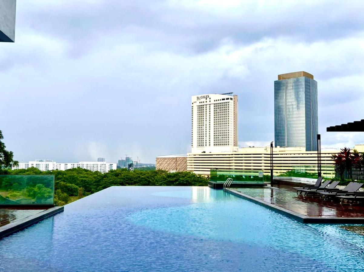 Mosaic Grand Luxury 3br W Bathtub Near Midvalley By Our